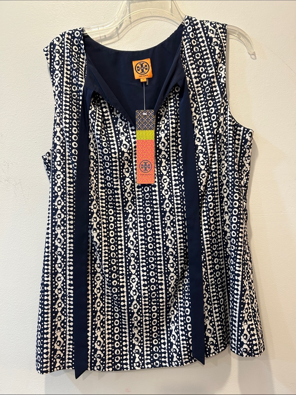 Tory Burch Navy and White Printed Sleeveless Blouse with Geometric Pattern